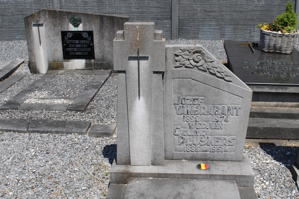 Belgian Graves Veterans Ulbeek #2