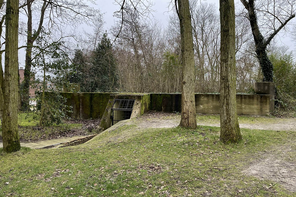 Dutch Bunker Battery Cemetery Den Helder #2