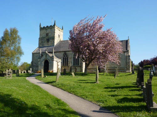 Oorlogsgraf van het Gemenebest St. Luke and All Saints Churchyard