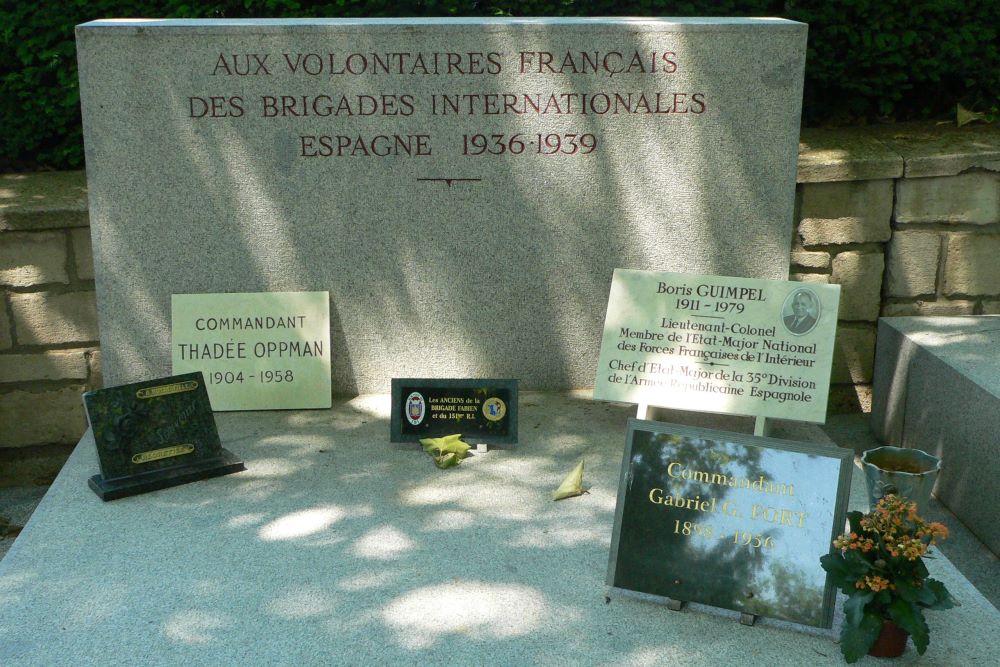 Monument Internationale Brigades Parijs