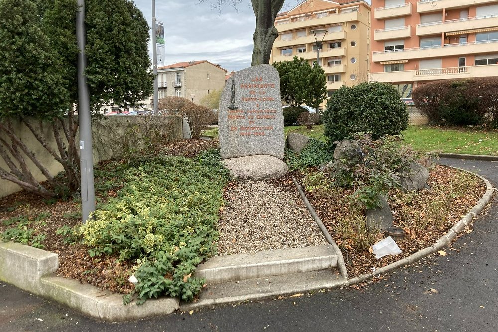 Oorlogsmonument Le Puy En Velay