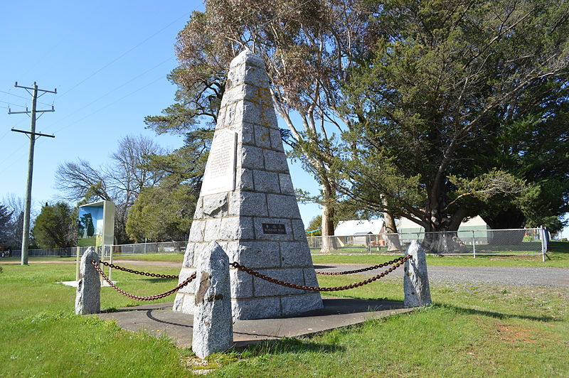 War Memorial Drummond #1