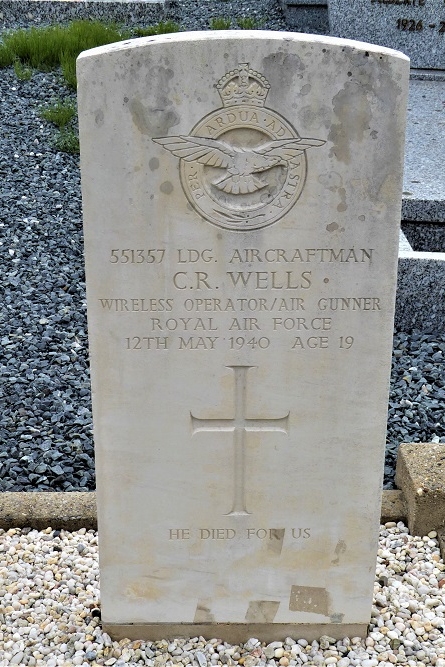 Commonwealth War Graves Bouillon #5