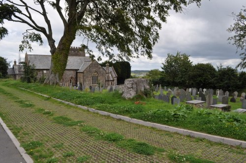 Oorlogsgraven van het Gemenebest Abbotsham Churchyard #1