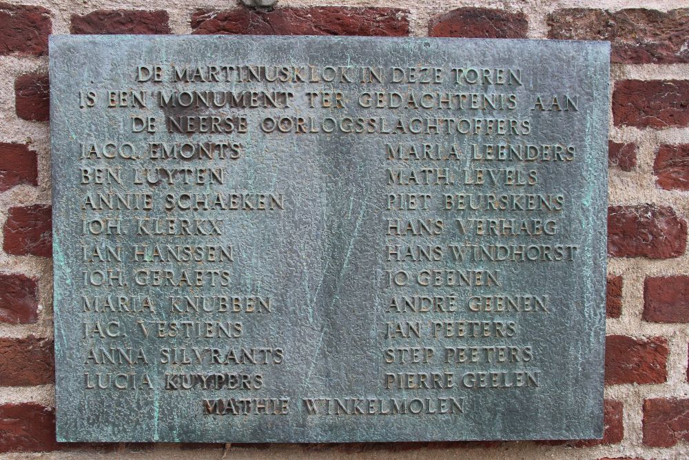 Memorial Martinusclock Neer #1
