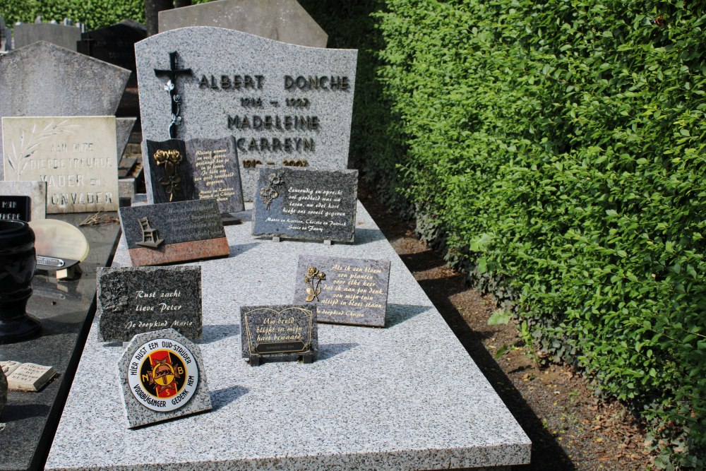 Belgian Graves Veterans Beselare #3