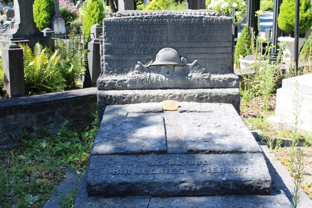 Belgian War Graves Mons #4