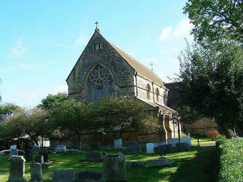 Oorlogsgraven van het Gemenebest Our Lady Immaculate R.C. Churchyard