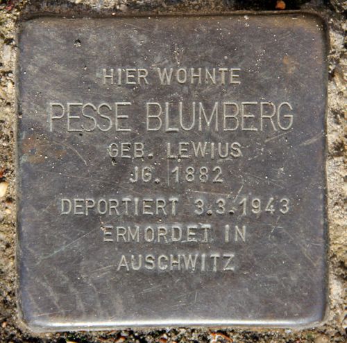 Stolperstein Segitzdamm 12