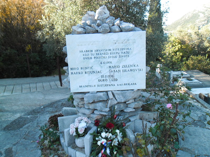 Monument Gesneuvelde Kroatische Verdedigers Sustjepan #1
