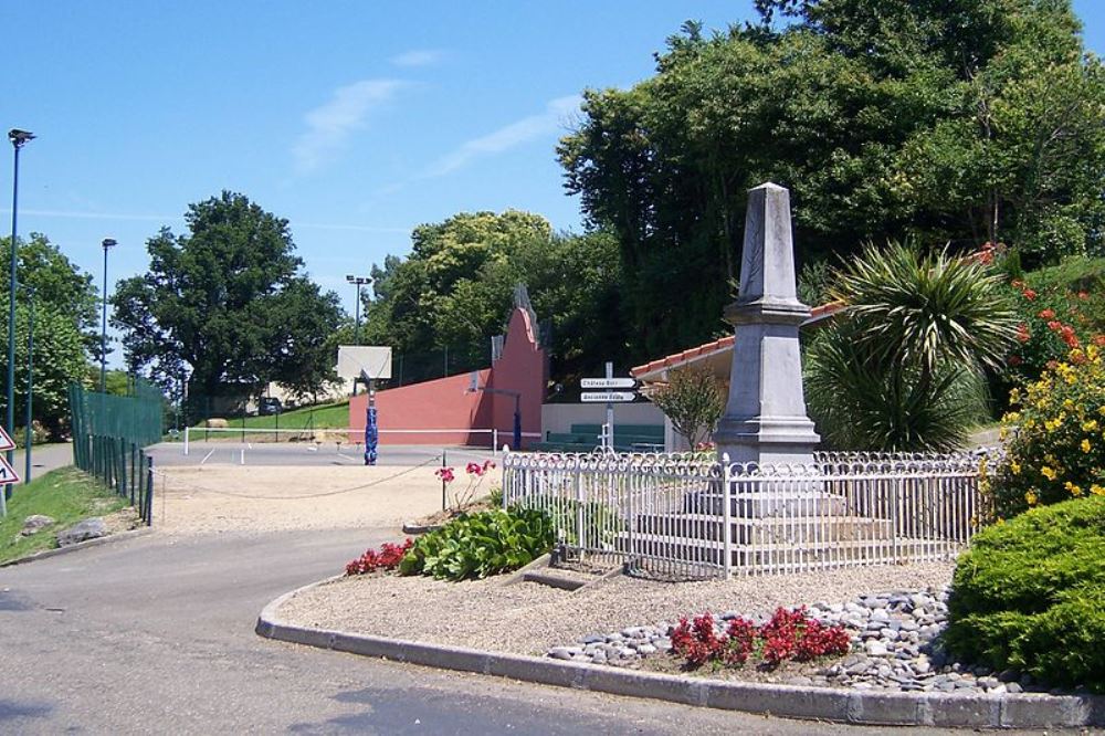 World War I Memorial Castelner #1