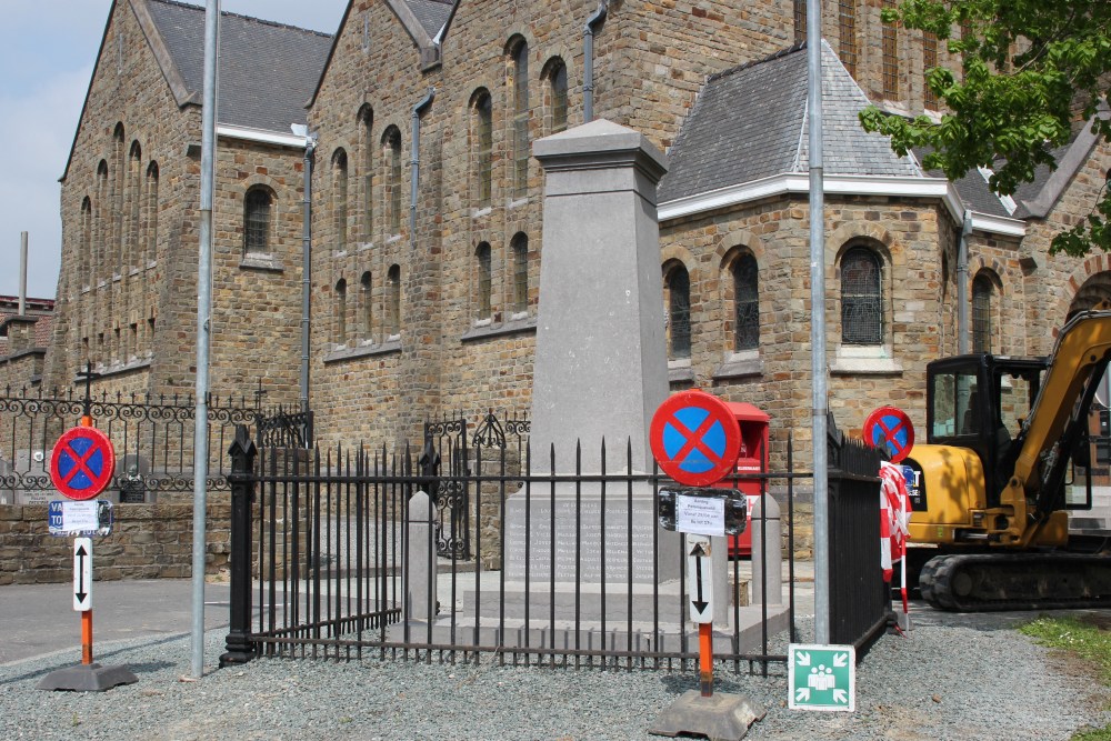 War Memorial Heikruis #2