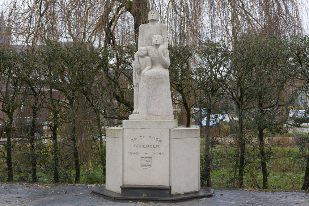 Oorlogsmonument Aalten #1