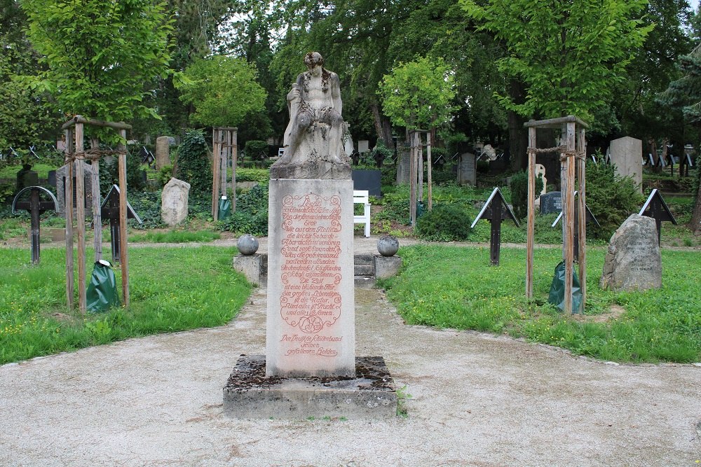 Memorial Der Deutsche Schillerbund Historic Cemetery Weimar #1