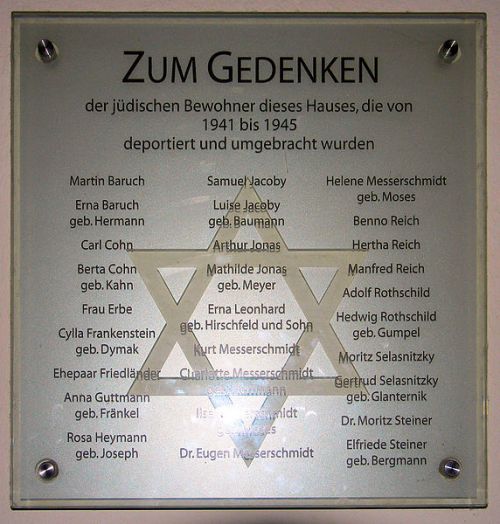 Plaque Jewish Residents