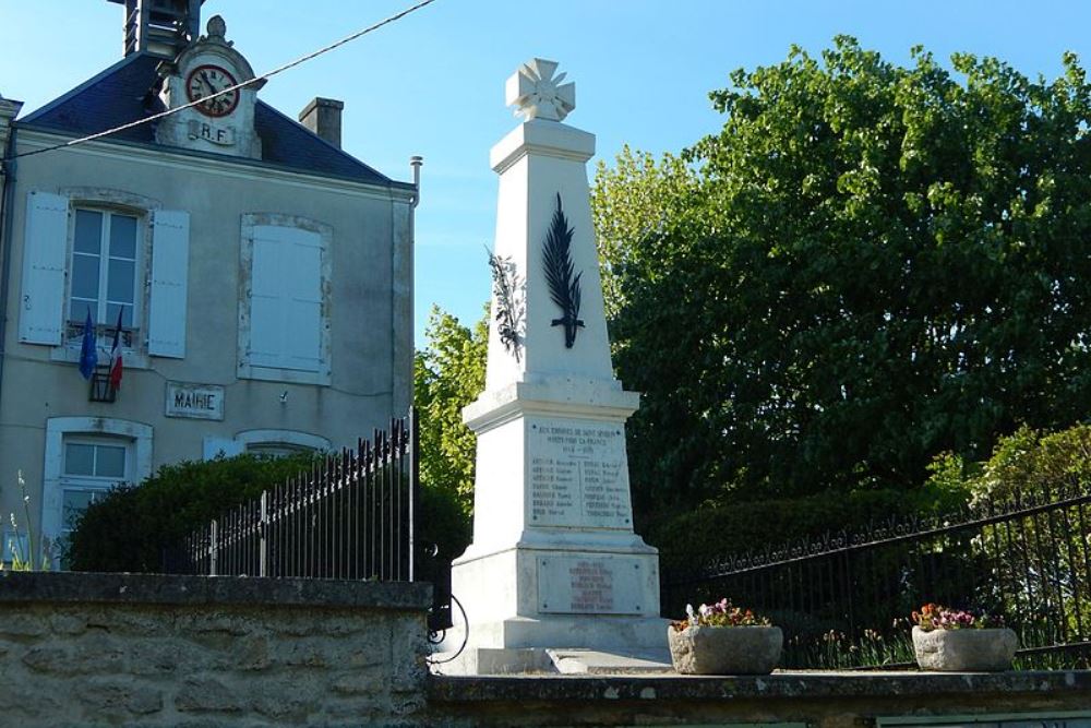 Oorlogsmonument Saint-Sverin-sur-Boutonne #1