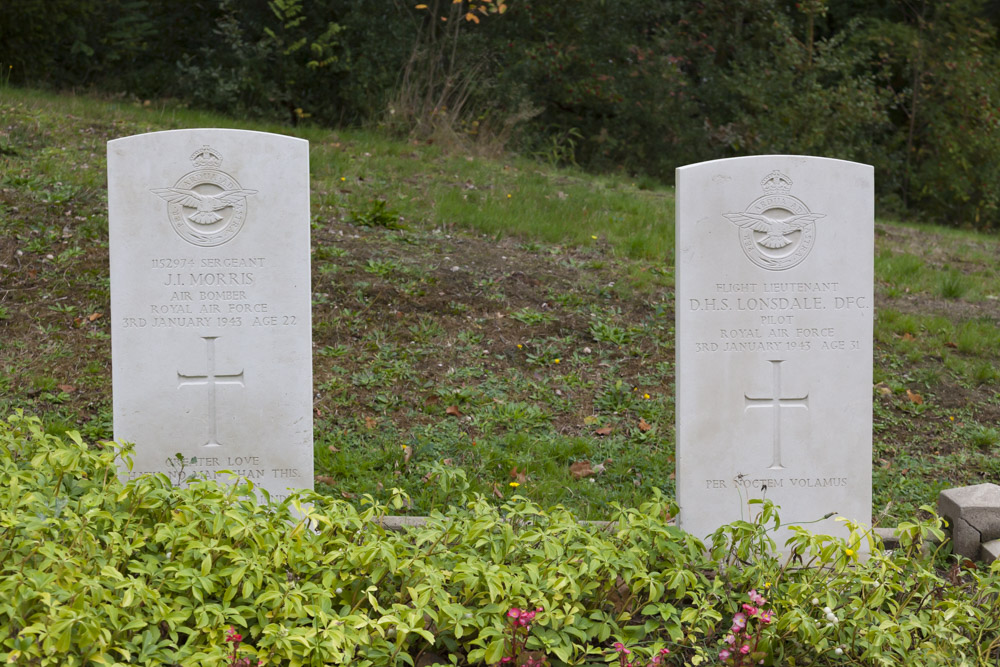 Commonwealth War Graves & Memorial General Cemetery Rheden #2