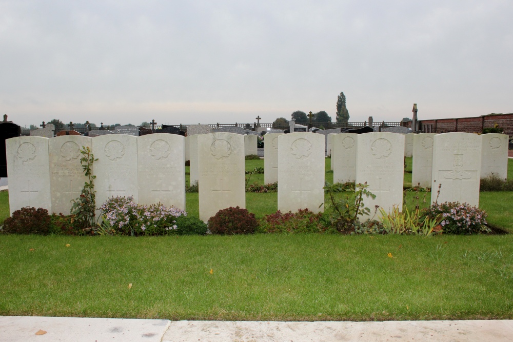 Commonwealth War Graves Vimy #4