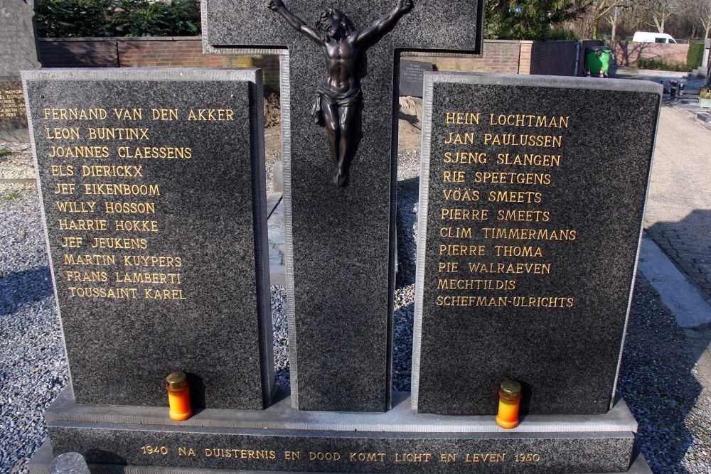 Graves Civilian Casualties Roman Catholic Cemetery Limmel #2