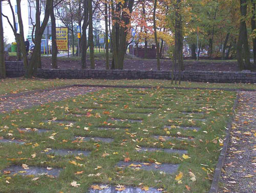 Sovjet Oorlogsbegraafplaats Chojnice #2