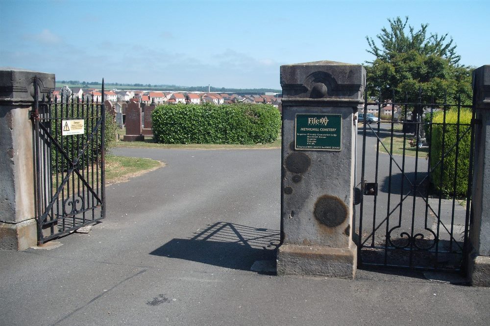 Commonwealth War Graves Methilmill Cemetery