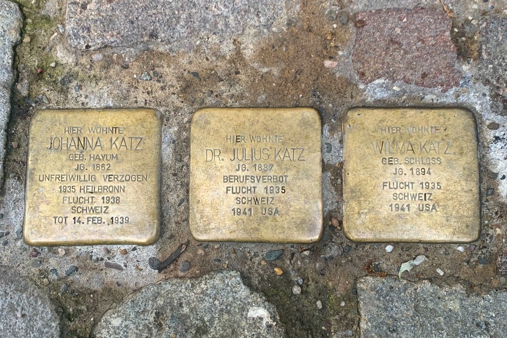 Stolpersteine Am Holzmarkt 2