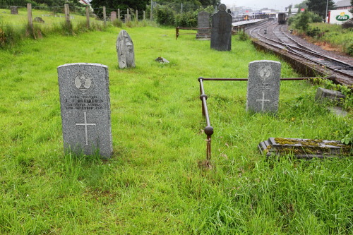 Commonwealth War Graves The Craigs Cemetery #1