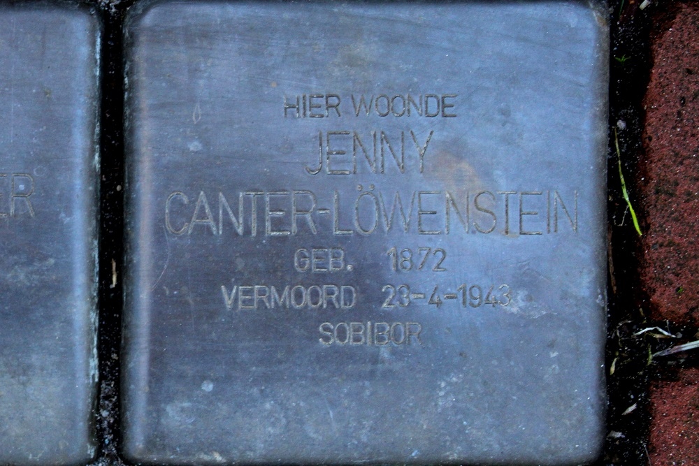 Stolpersteine F.A. Molijnlaan 75 #3