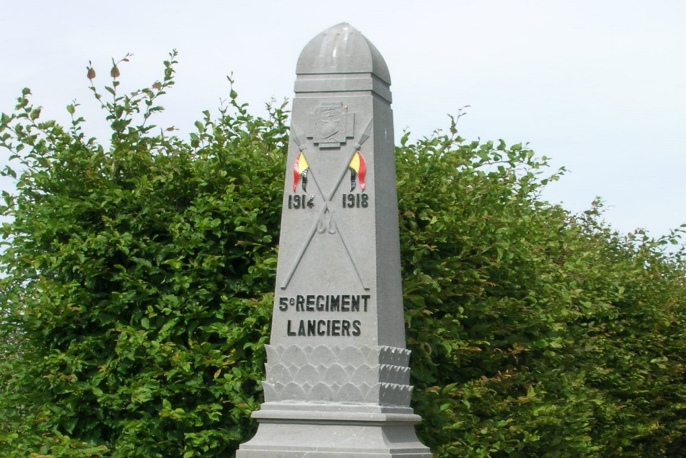 Monument 5e Regiment Lansiers #2