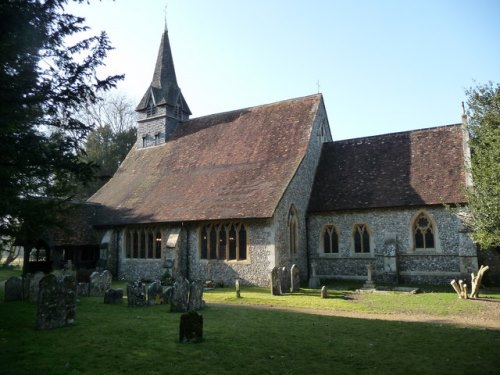 Oorlogsgraf van het Gemenebest St. Peter and Holy Cross Churchyard