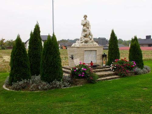 Oorlogsmonument Helfbrunn #1