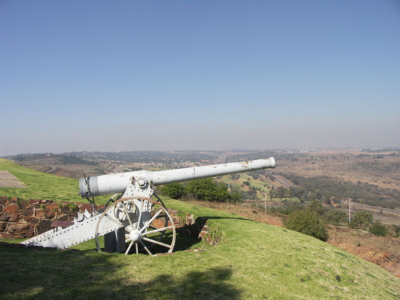 Replica 155 mm Creusot Long Tom Cannon #1