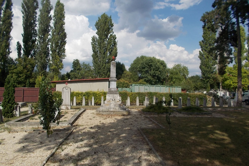 Mosonmagyaróvár Soviet War Graves #1