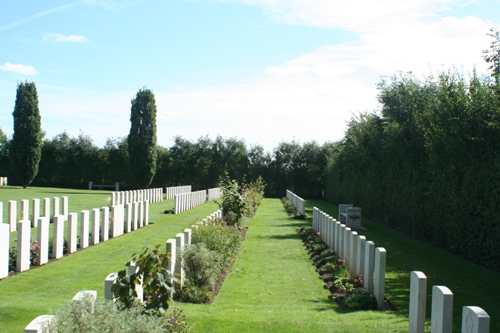 Commonwealth War Cemetery Saint-Charles-de-Percy #2