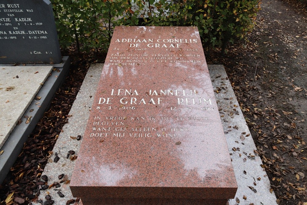 Dutch War Grave General Cemetery Middenmeer