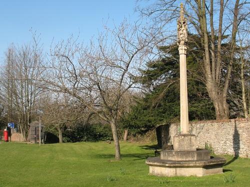 Oorlogsmonument East Malling #1