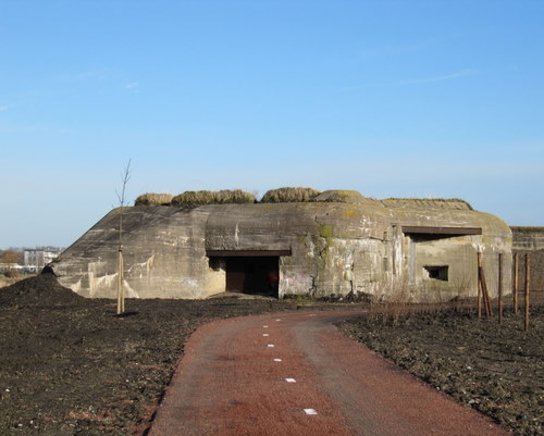 Sttzpunkt Krimhild Landfront Vlissingen New Abeele bunker 2 type 630 #1