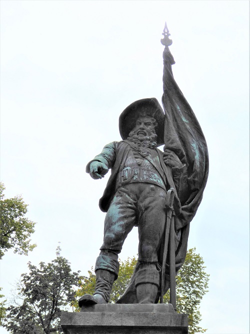 Statue of Andreas Hofer #2