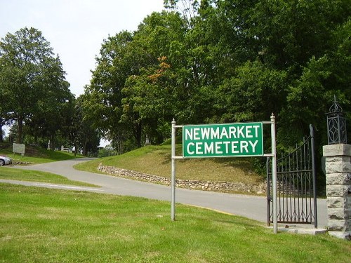 Commonwealth War Graves Newmarket Cemetery #1