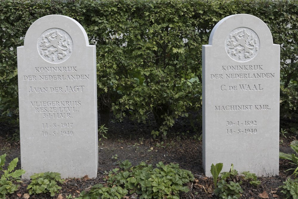 Dutch War Graves (Noorderbegraafplaats) #2