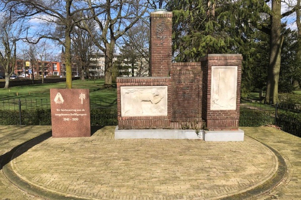 War Memorial Rijssen #1