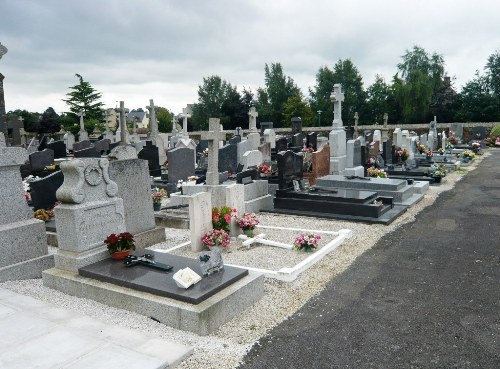 Commonwealth War Graves Romagne #1
