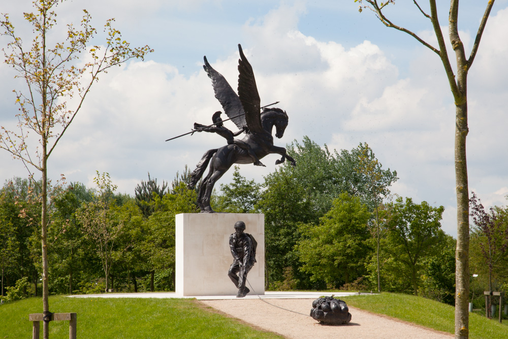 Monument Parachute Regiment #5