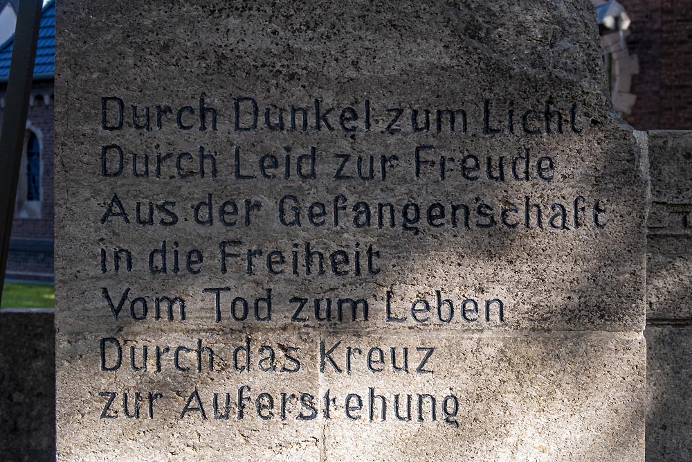 War Memorial Arnoldsweiler #5
