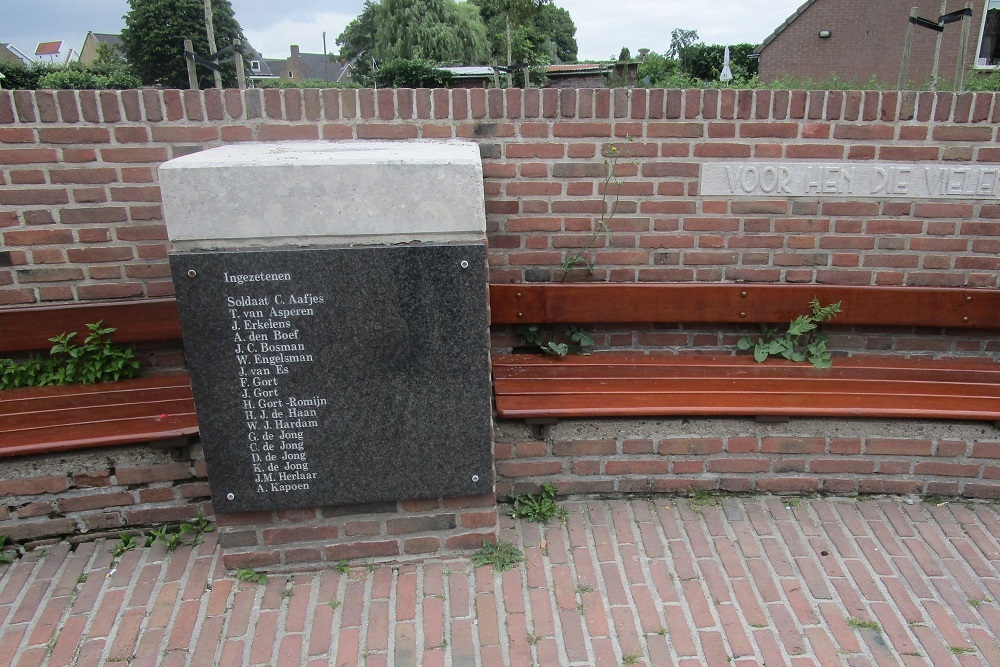 Oorlogsmonument Alblasserdam #2