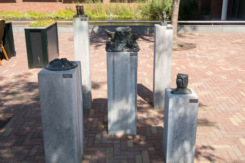 Monument 'Vrijheid maak je met elkaar'