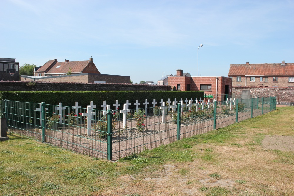 Franse Oorlogsgraven Petegem-aan-de-Leie