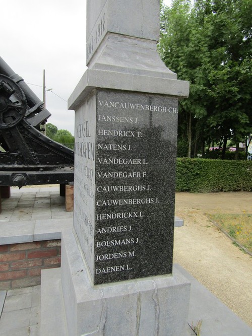 Oorlogsmonument Meensel-Kiezegem #5