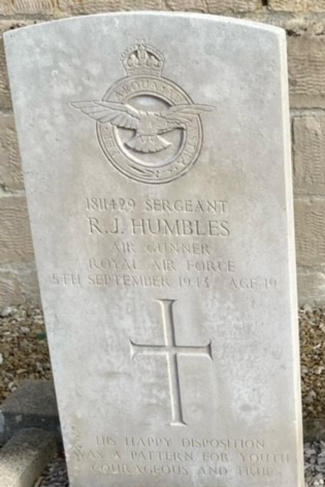 Commonwealth War Graves Sorbon #2