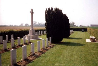 Commonwealth War Cemetery Secqueville-en-Bessin #1